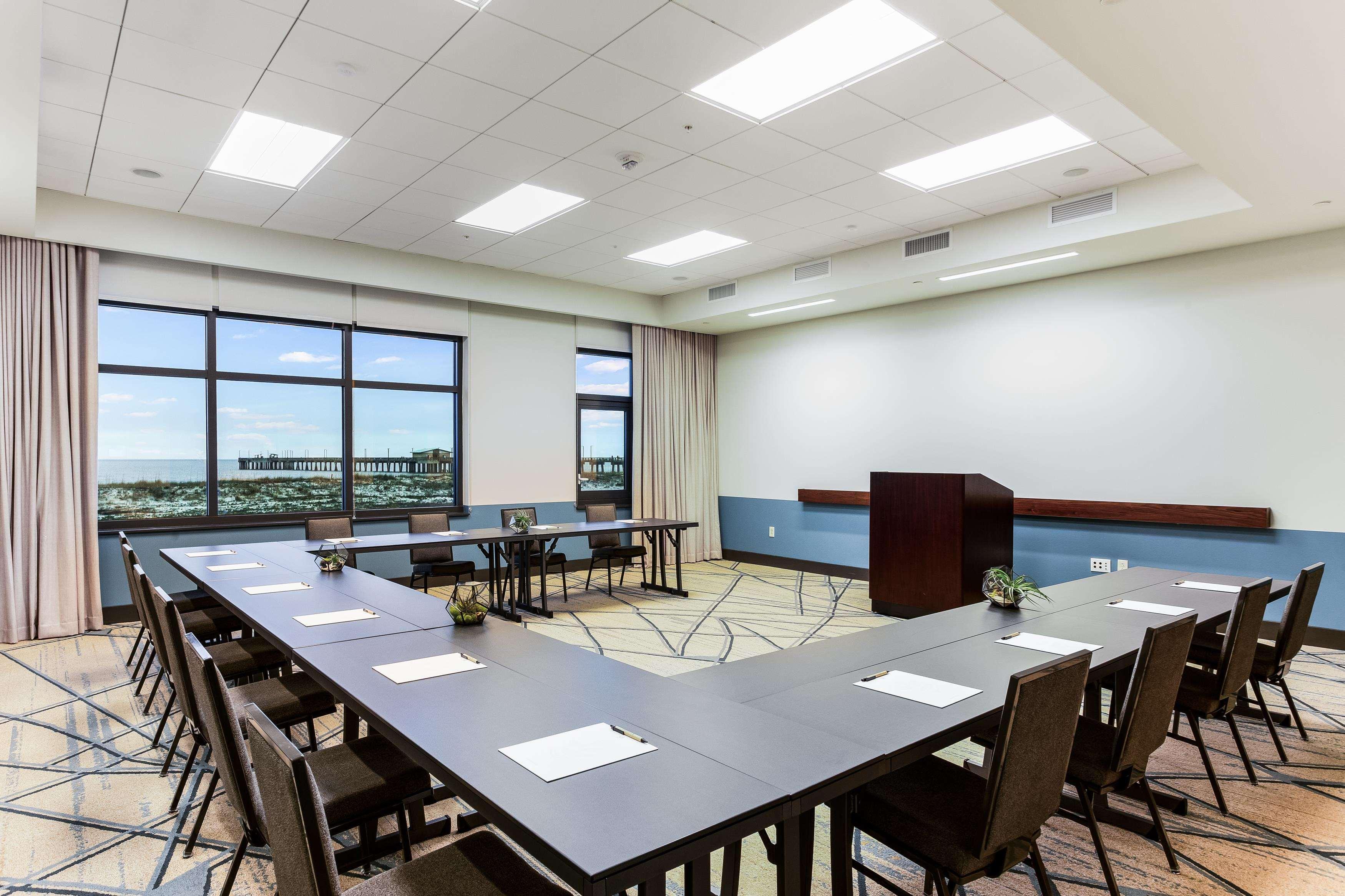The Lodge At Gulf State Park, A Hilton Hotel Gulf Shores Bagian luar foto