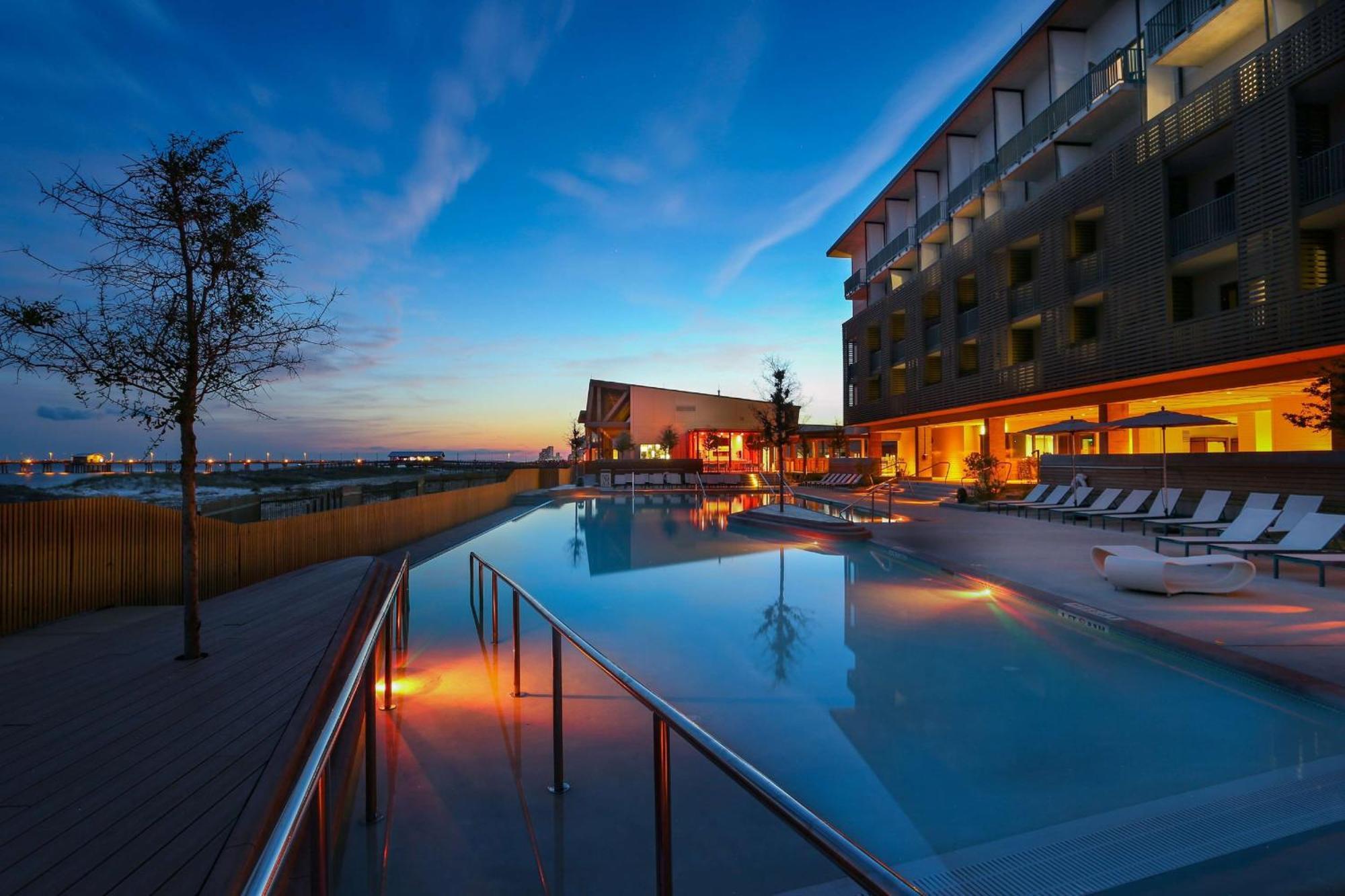 The Lodge At Gulf State Park, A Hilton Hotel Gulf Shores Bagian luar foto