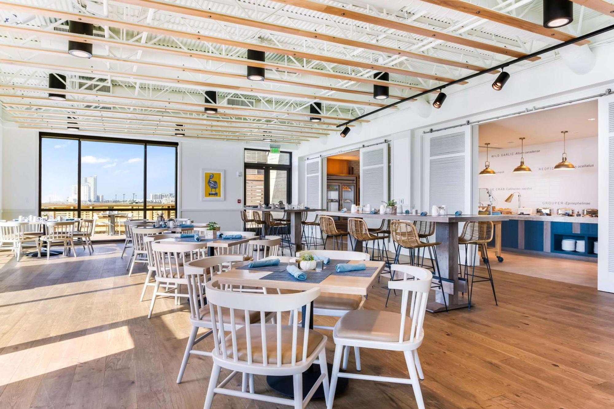The Lodge At Gulf State Park, A Hilton Hotel Gulf Shores Bagian luar foto